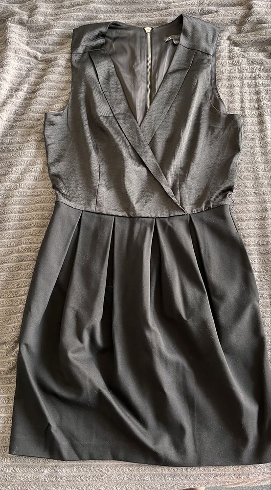 Рокля Armani Exchange 38