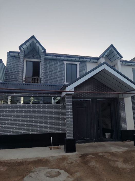 Котедж 1 сотик 136 квадрат