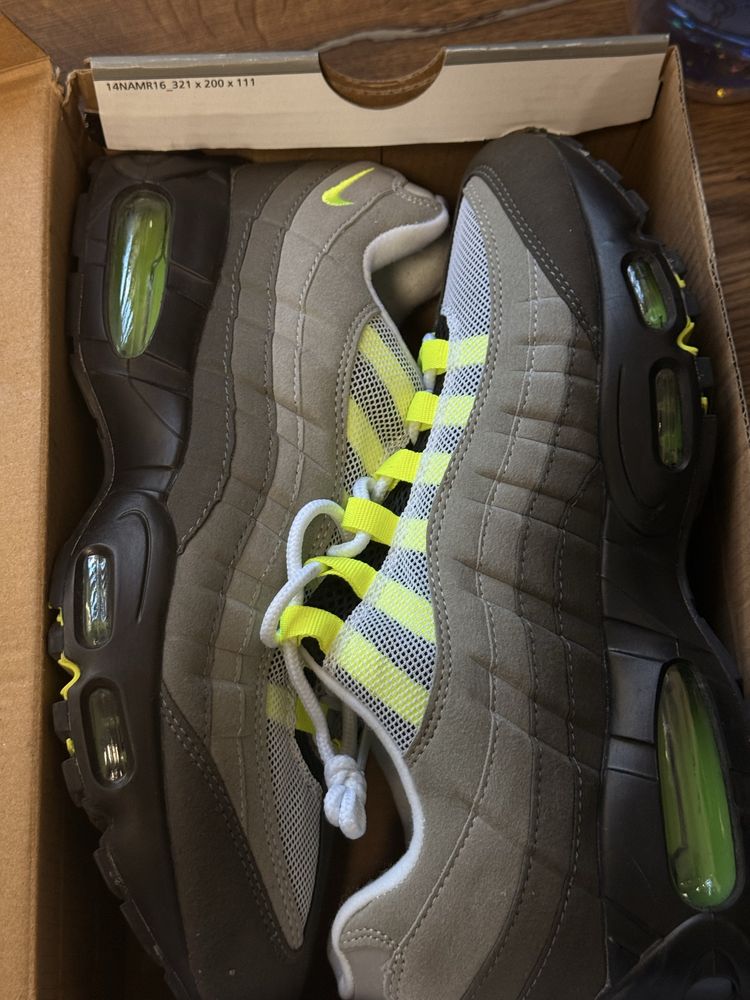 Nike Air Max 95 OG “Neon” – 45 EU, 10/10