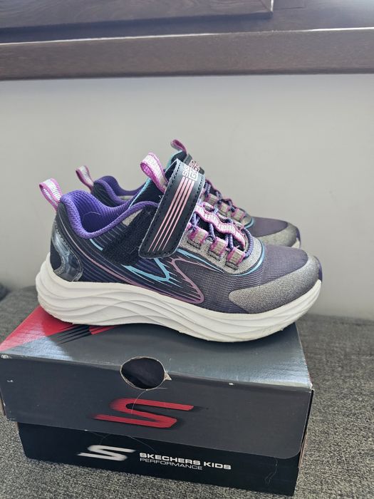 Детски маратонки Skechers 27 номер