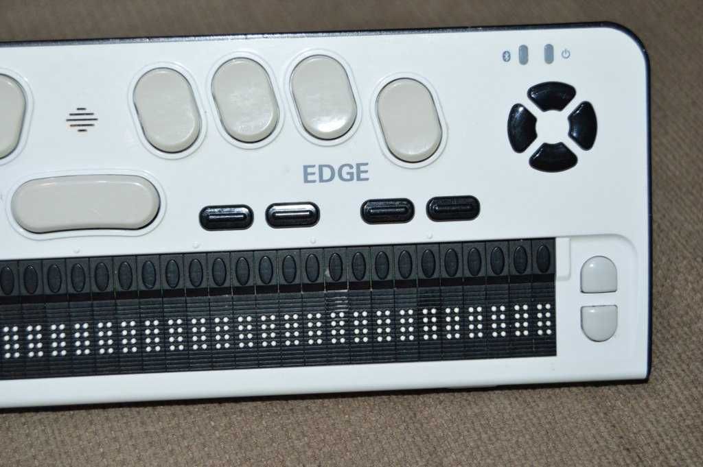 Refreshable Braille display Hims Braille Edge 40 - pentru cunoscatori