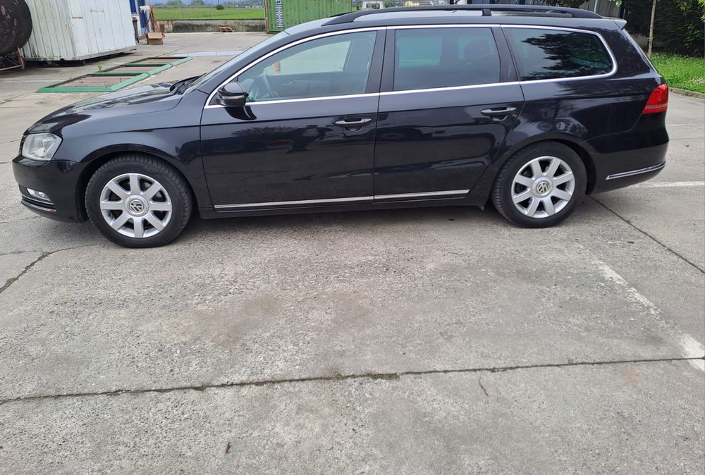 Vând Passat b7..