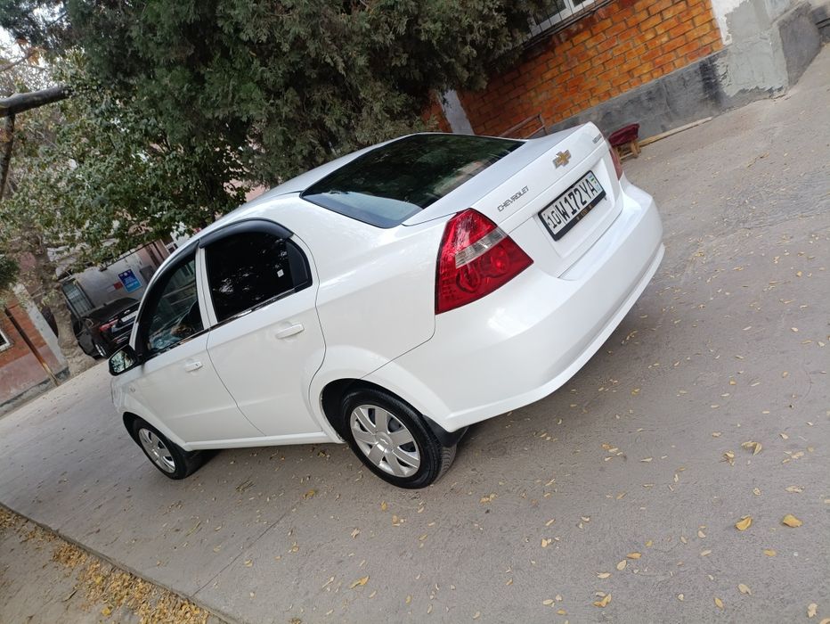 Нексия 3 супер срочна сотилади пули булиши шу