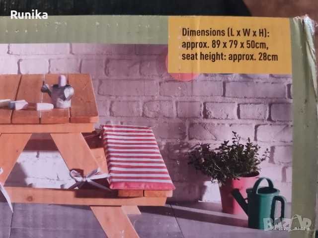 Детска маса с пейки за градина, или дома
