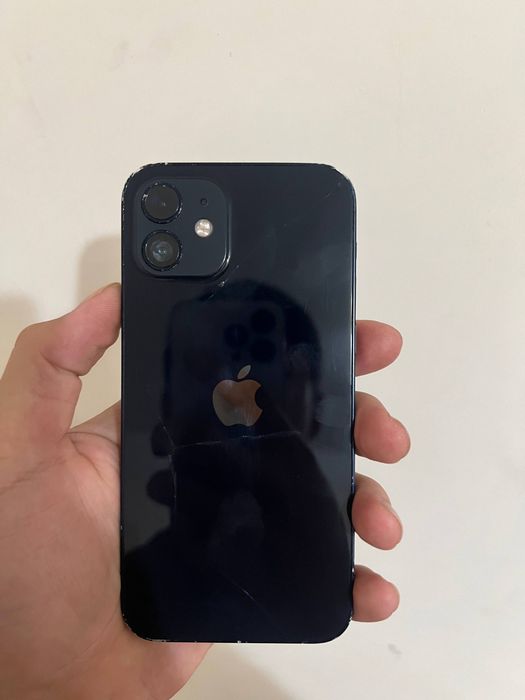 Iphone 12  sotiladi