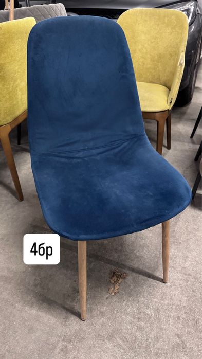 Трапезни столове