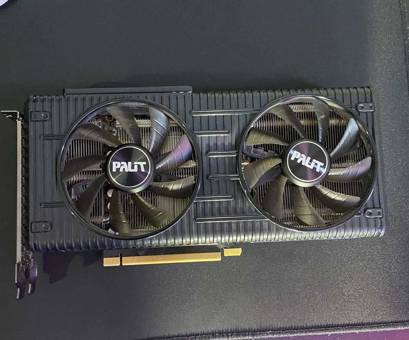 Видео карта  GeForce RTX