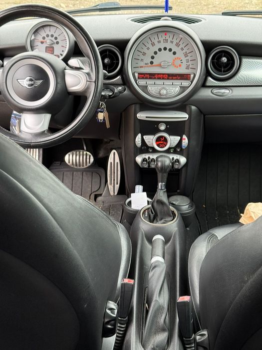 Mini Cooper S impecabil