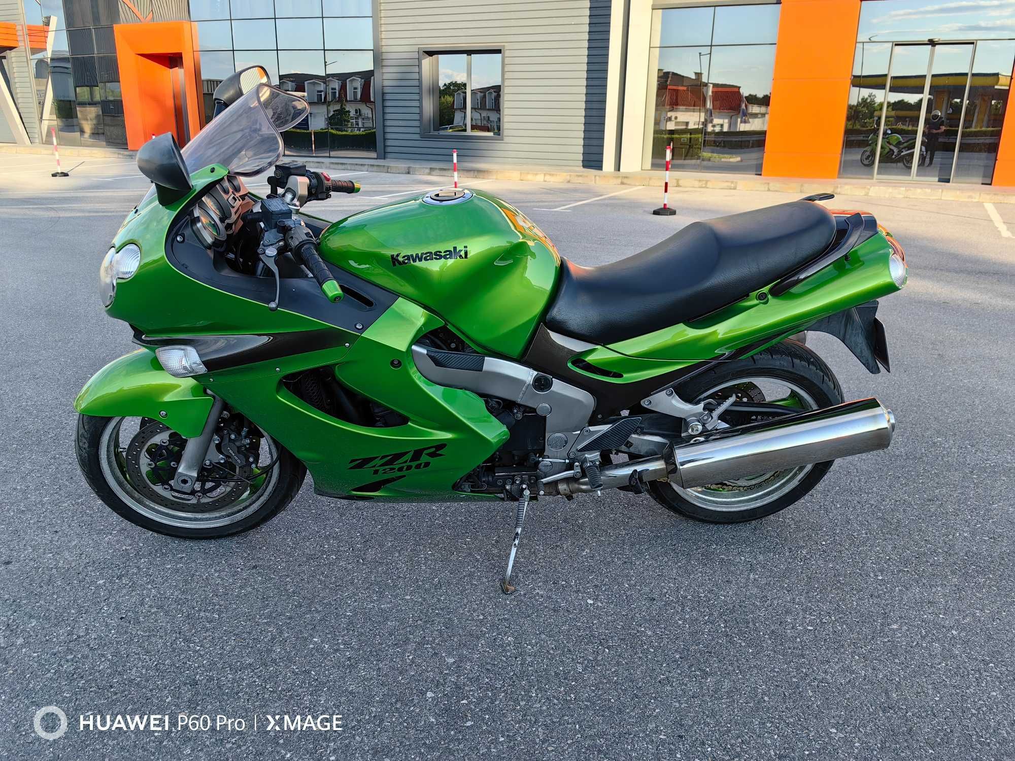 Kawasaki zzr 1200