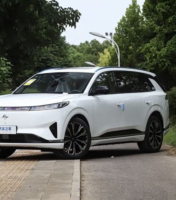 东风Dong Feng ep008 RESTYLING 2026 kuzov