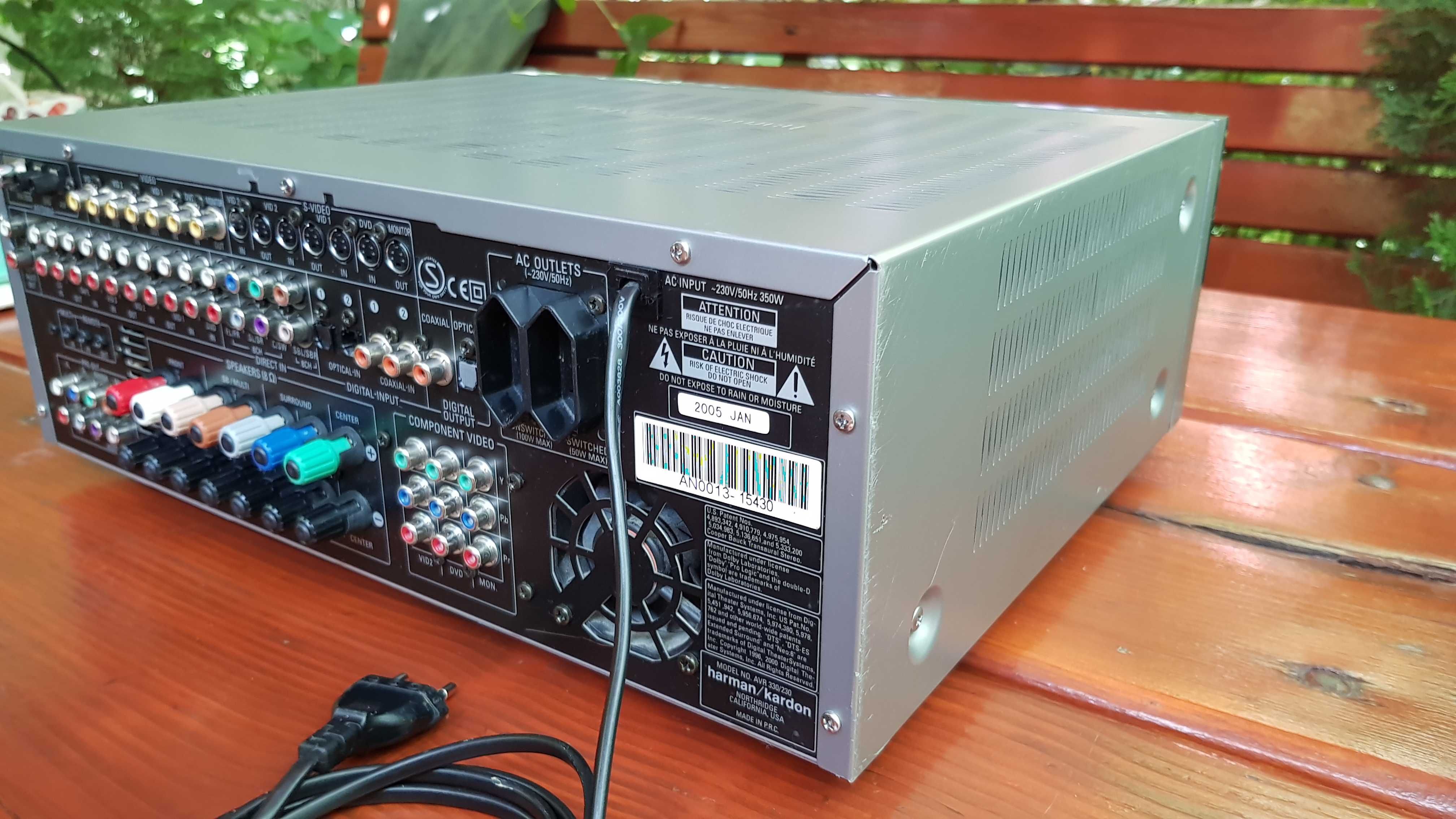 Amplificator Harman Kardon AVR 230 / 6 x 50W RMS / 8 Ohm