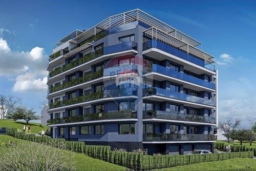 Продава се Двустаен апартамент в Варна, Изгрев - 78 кв.м за 1403 €/кв.м - Снимка #5