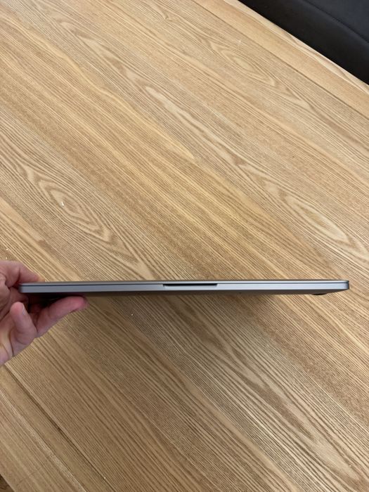 MacBook Pro 13” M1, 16 GB RAM – отлично състояние