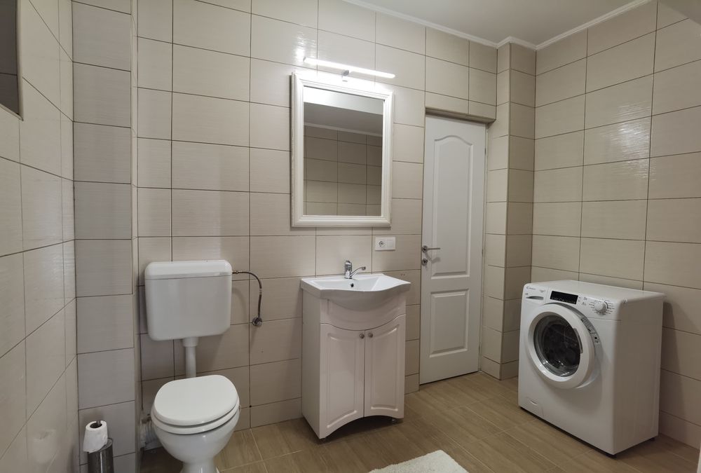 Apartament 3 camere, terasa și gradina