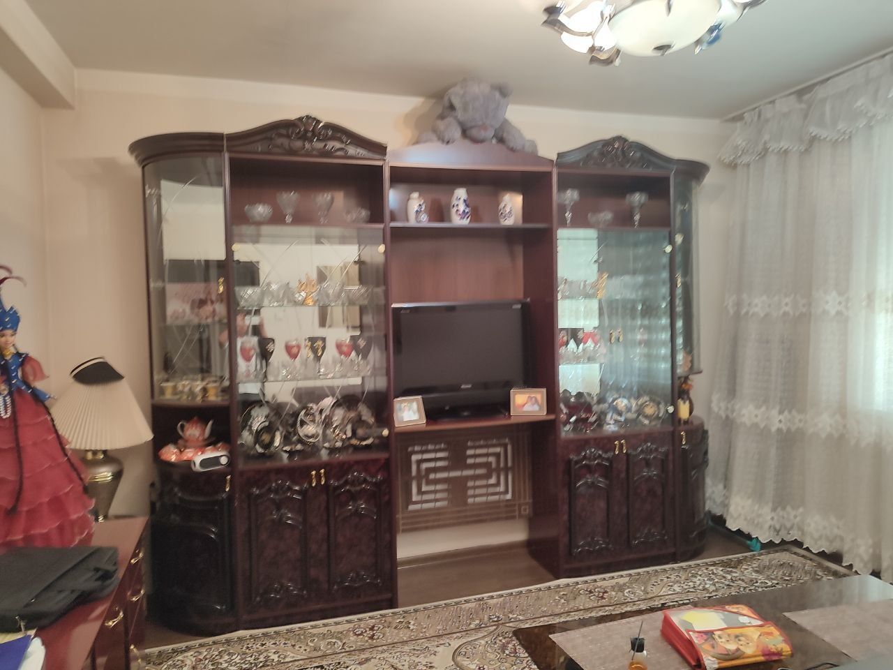 Горка для гостиной