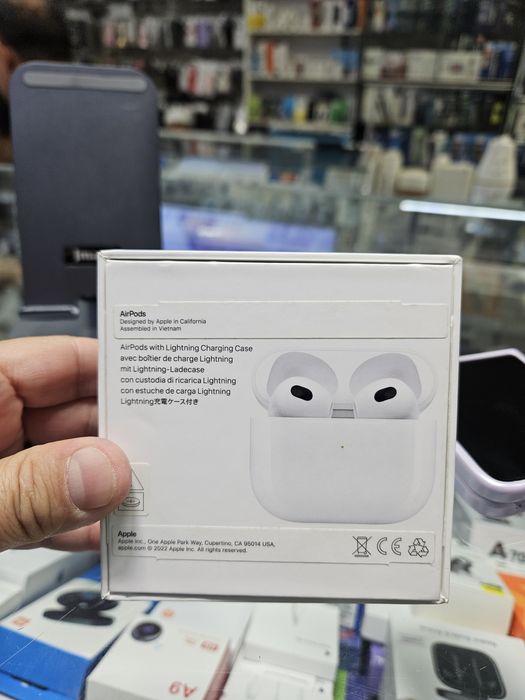 Airpods 3 в идялный состоянии