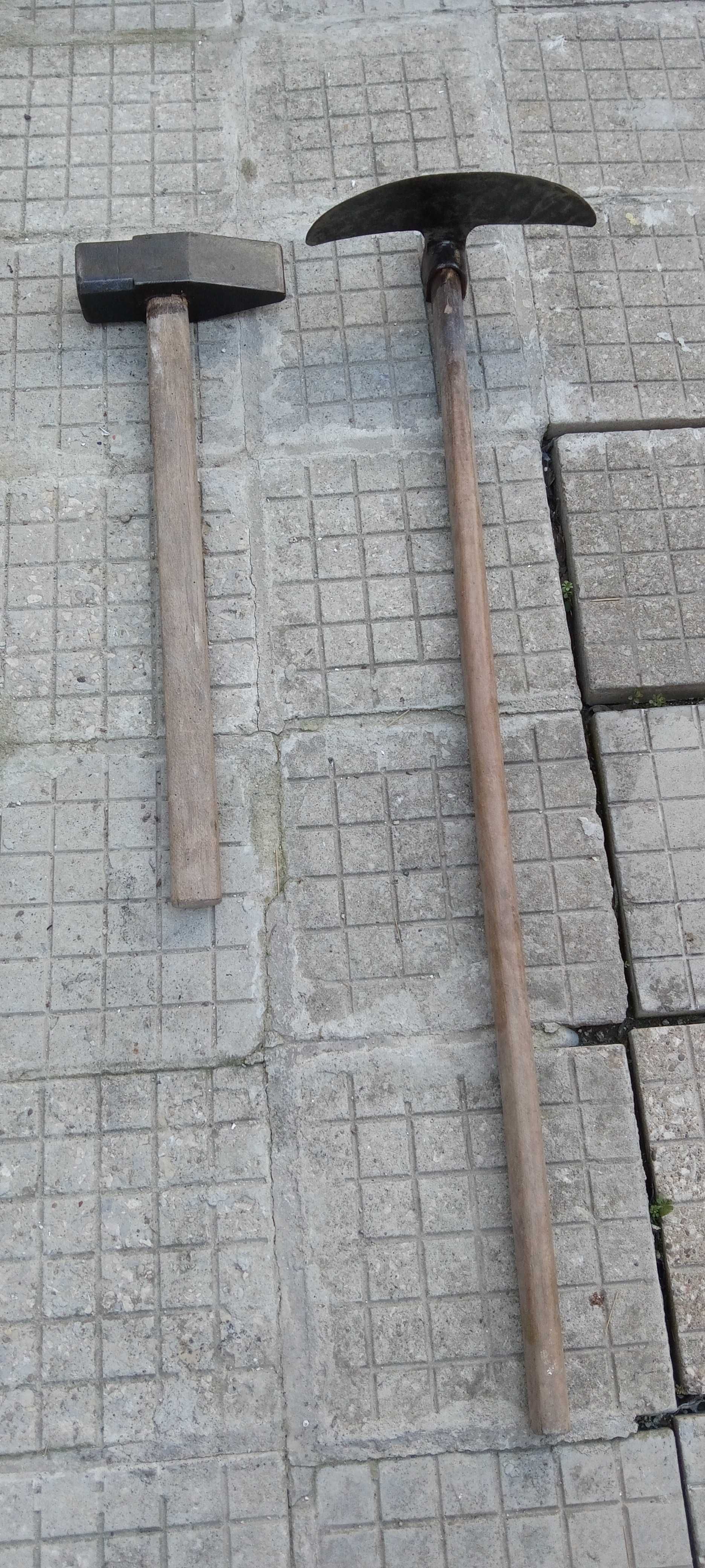 Кирки,  мотики, криви лопати, 5 кг чук