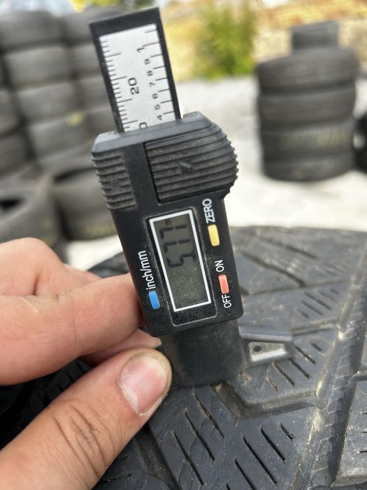 4бр Гуми зимни 305/35R21 275/40R21