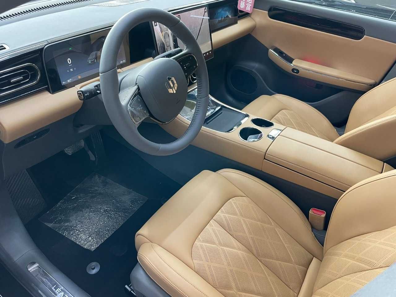 LEAP C01 premium ГИБРИД   от AJ motors