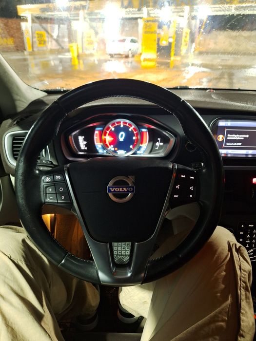 Vand Volvo V40 2014