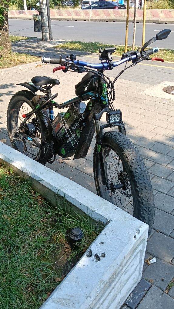 Bicicleta electrica cu 3 bateri