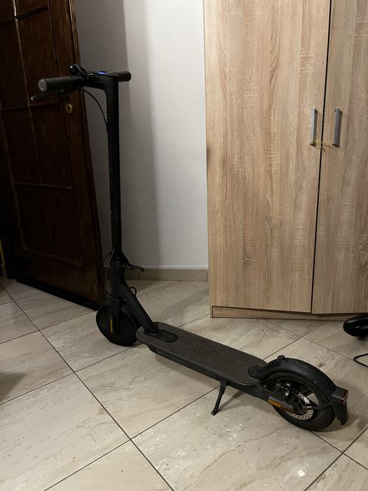 Trotineta electrica Xiaomi Mi Electric Scooter Essential - stare buna