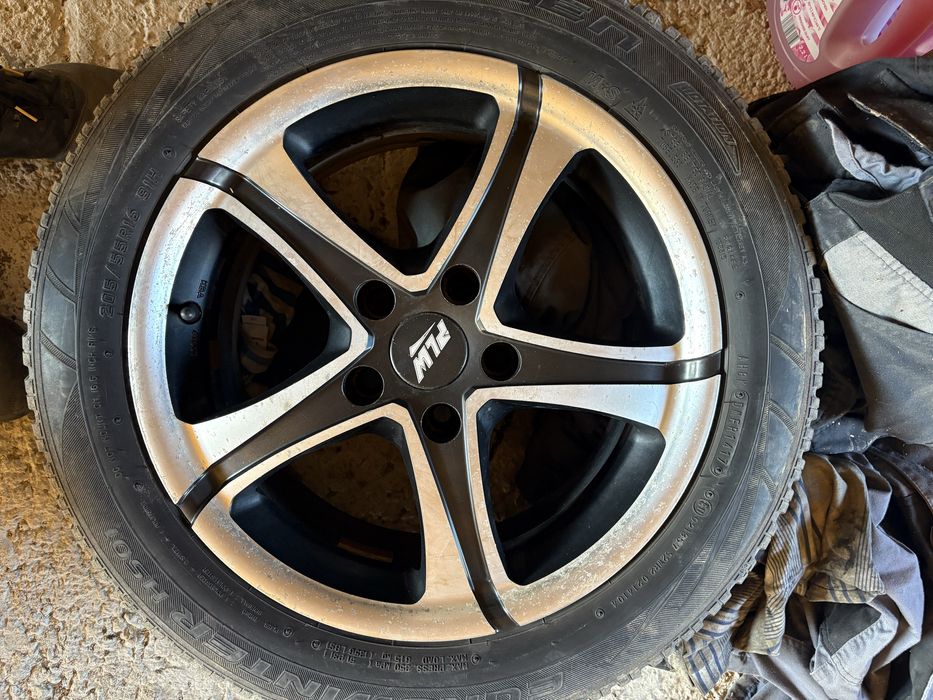De vanzare jante golf 5