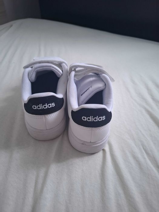 Маратонки Adidas