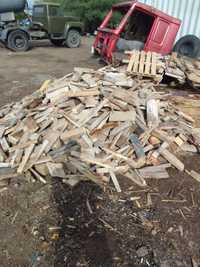 Продам дрова сухие с доставкой 15000 куб.