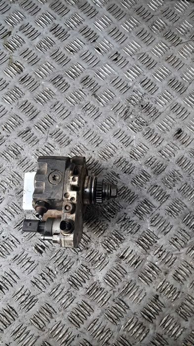 pompa injectie Mercedes B-Class W245 2.0 CDI A6400700701 / 0445010120