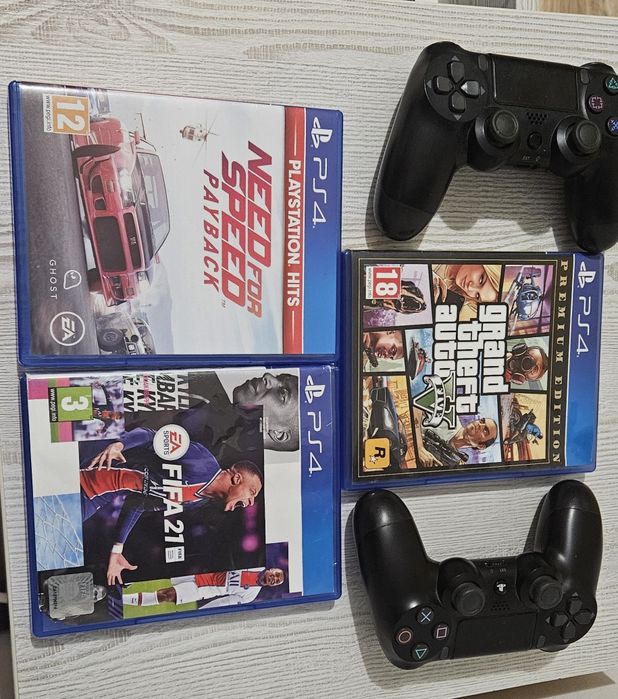 PS 4 slim + jocuri