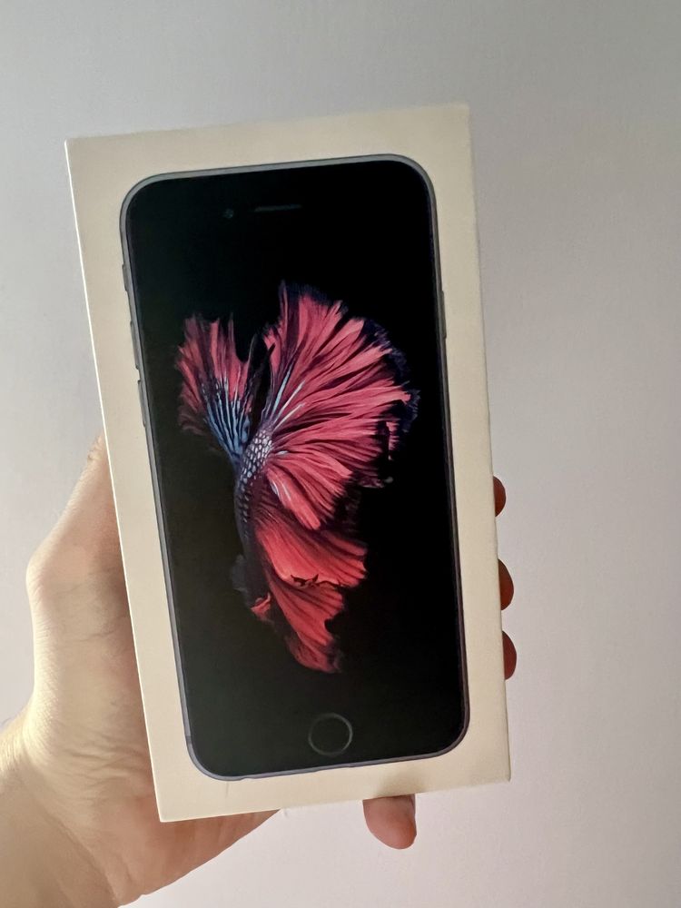 iPhone 6S 32GB în stare foarte bună cu posibilitate de jailbreak