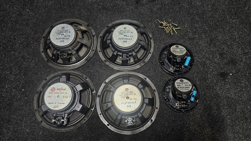 Set difuzoare + tweetere originale Volkswagen Golf 3 / Vento / Passat