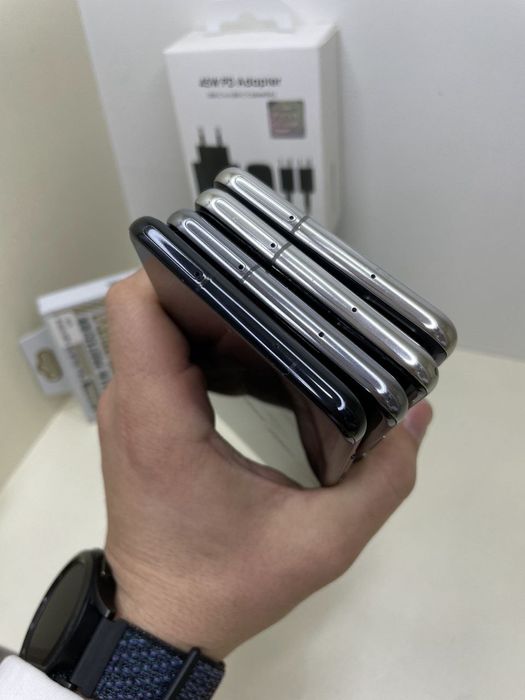 Samsung galaxy s20+ 5G holati ideal 12/256gb