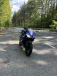 Yamaha YZF R125.