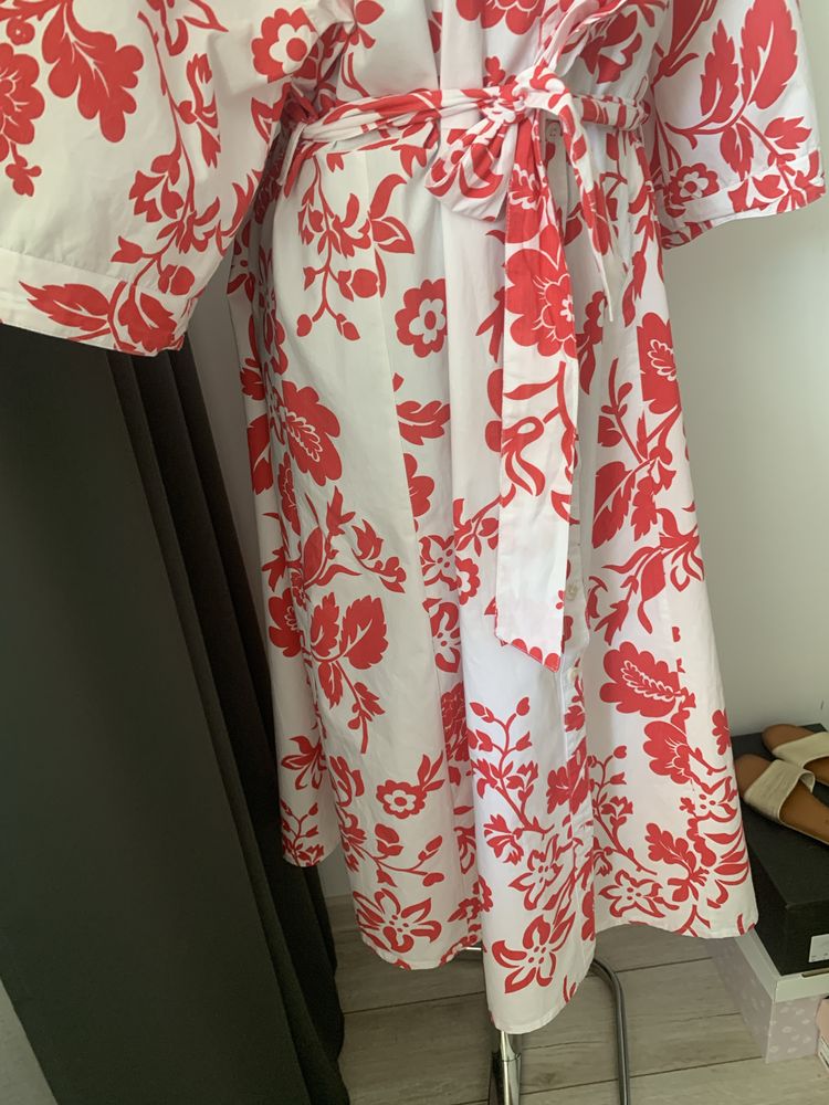 Rochie superba marimea 48
