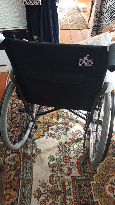 Инвалидная коляска