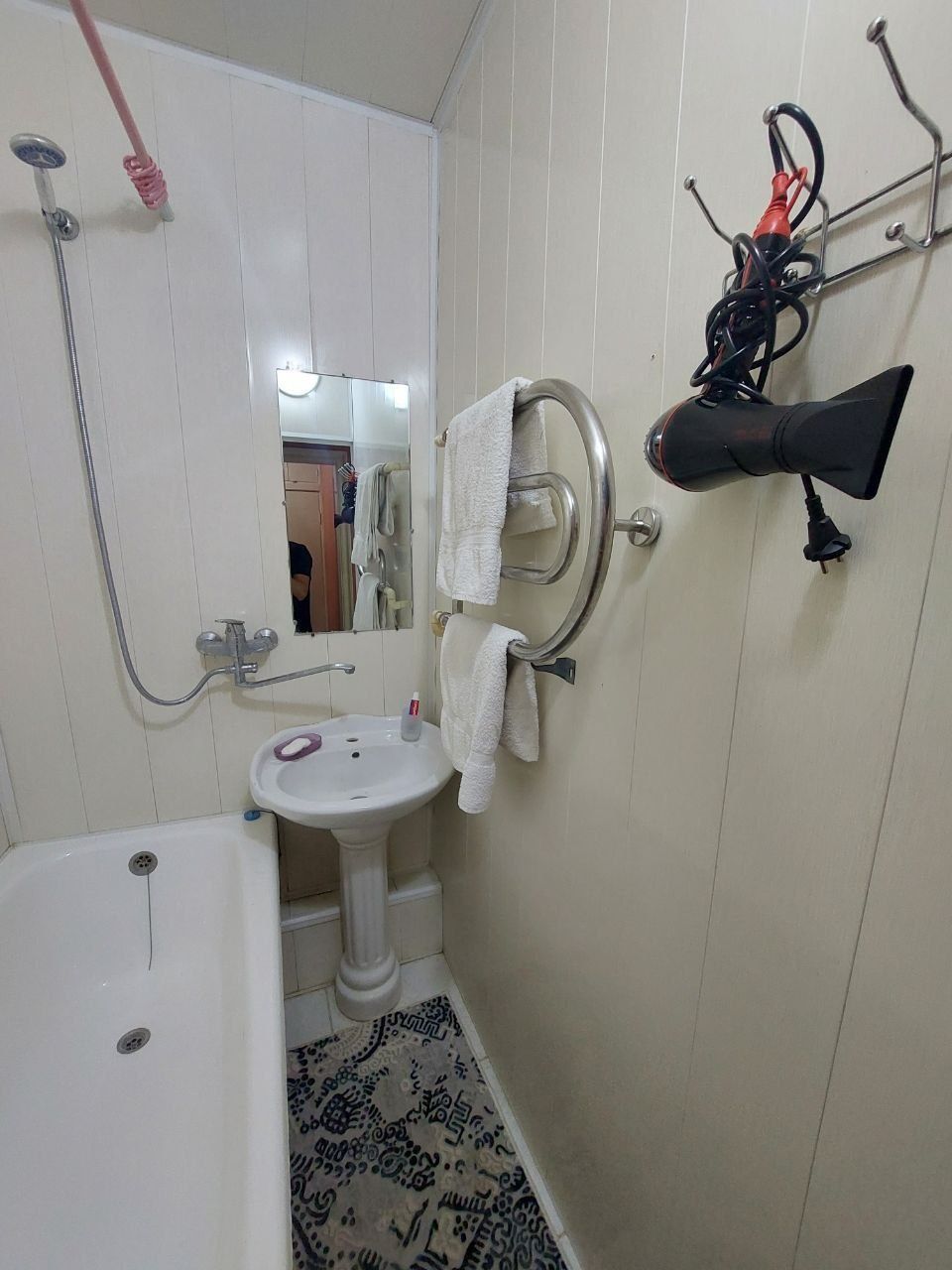 Navoiy shahrida 2 xonali kvartira ijaraga beriladi!