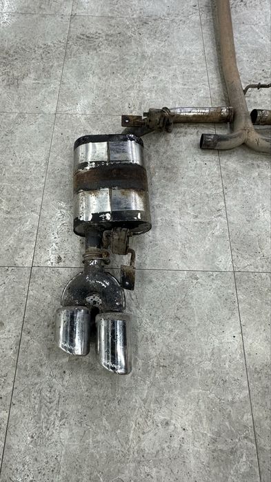 Оригинальный глушитель toyota camry 70/75