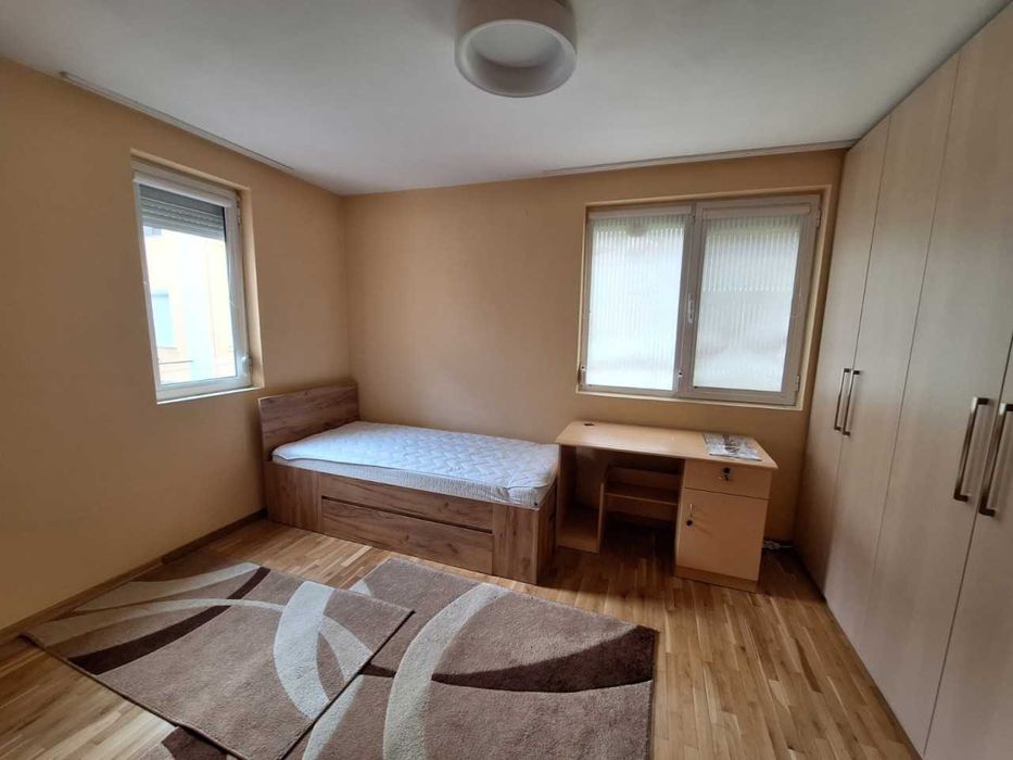 Дава се под наем Двустаен апартамент в Пловдив, Изгрев - 66 кв.м за 450 € - Снимка #4