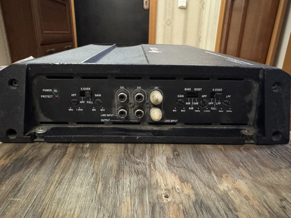 Сабвуфер Sony Xplod,40см с усилителем