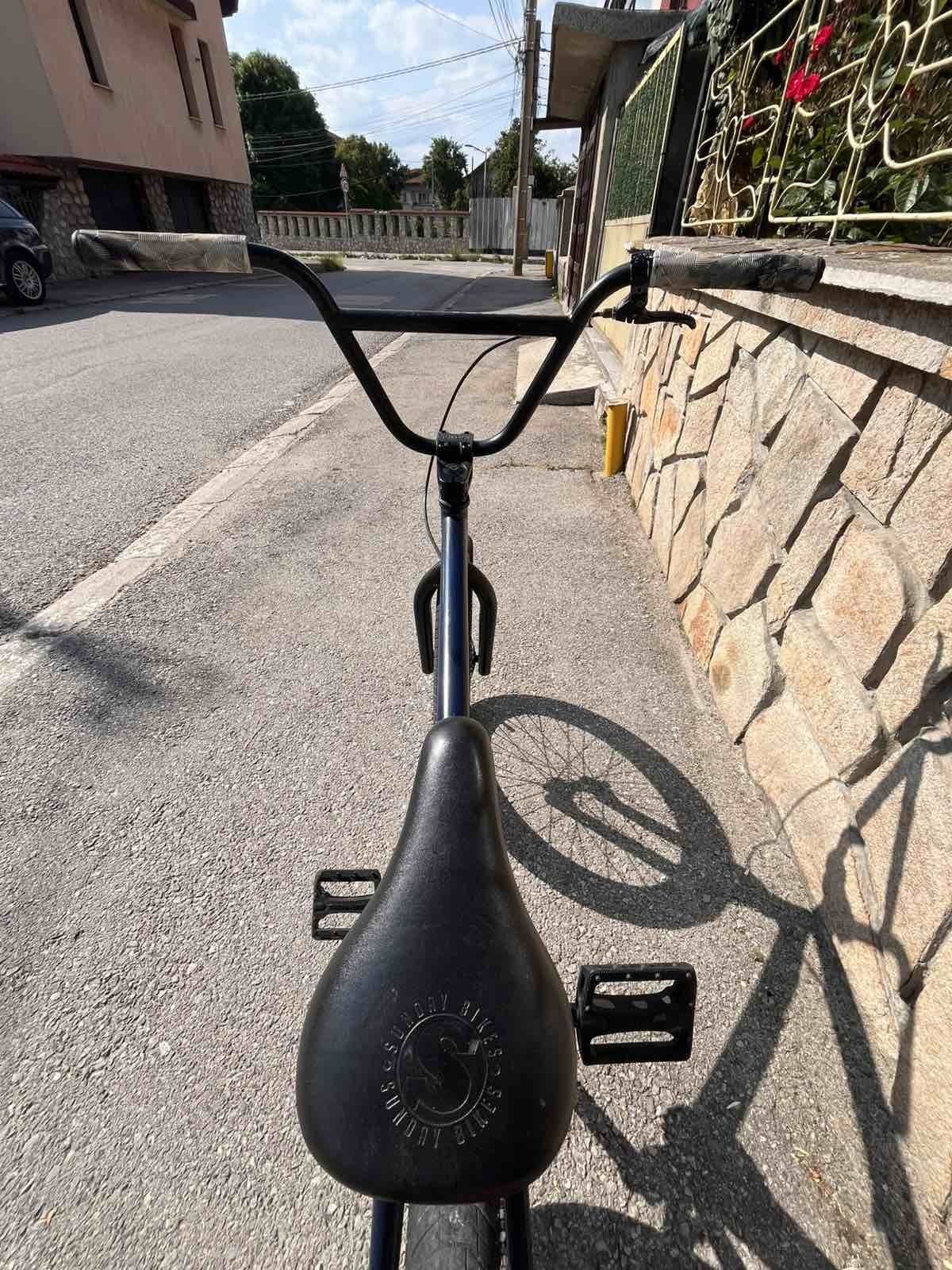 BMX Sunday + тротинетка Oxelo + скейтборд Contrabanda – 300 лв