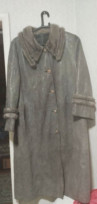 Продам женскую дублёнку