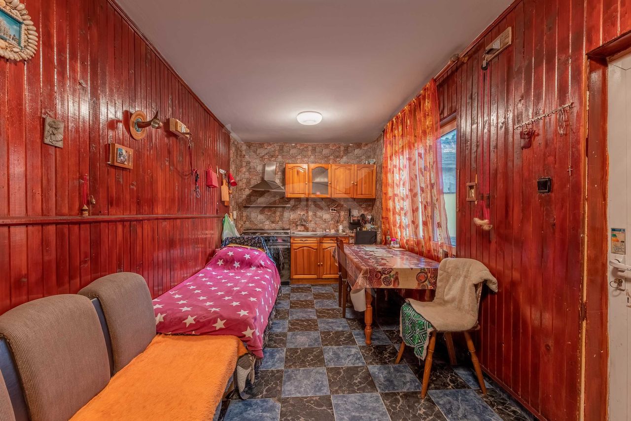 Продава се Къща в Нови Искър - 250 кв.м за 800 €/кв.м - Снимка #8