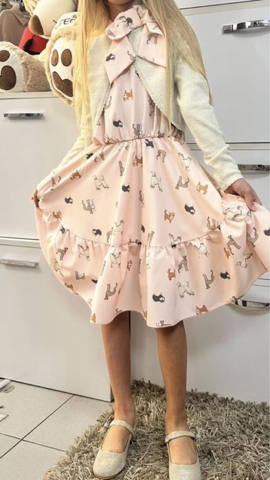 Рокля Contrast , 134 см.