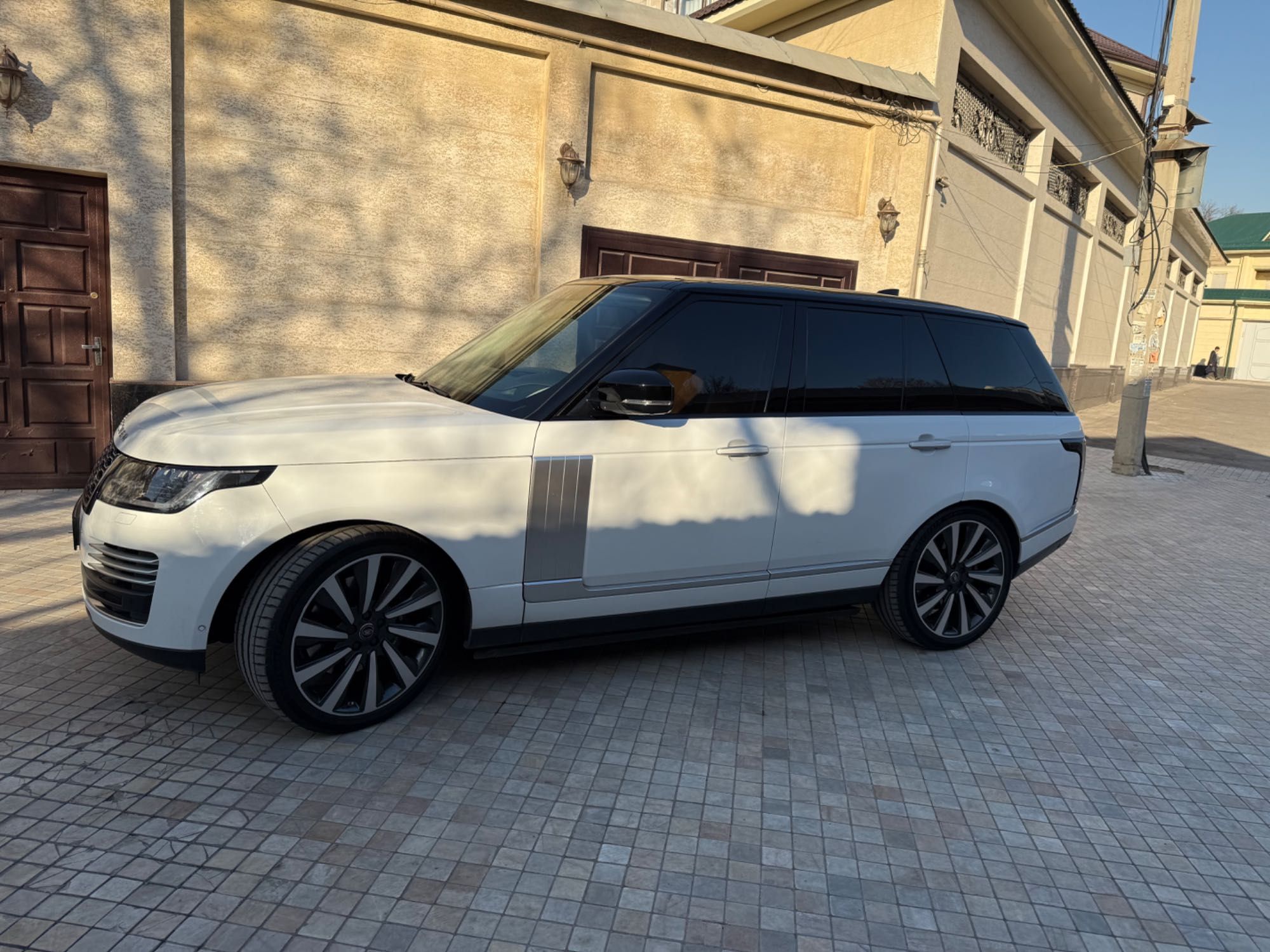 Range Rover autobiograph 2020