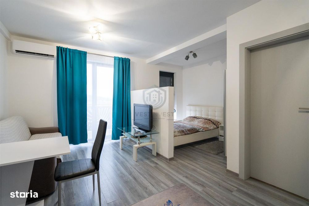 Studio Felix cu piscina mobilat