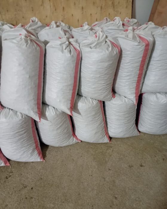 Песок, щебень, отсев, цемент по 50 кг. Достака .