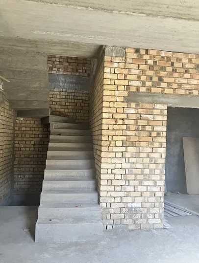 Продаю Евродом  Кукча  ор-р коробка 6комн 2 эт 2 сотки
