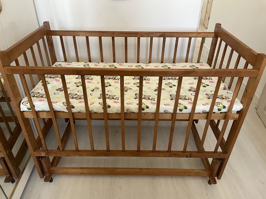 Манеж детский продам 12000